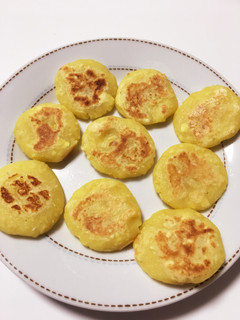 離乳食に❤さつまいもと豆腐のおやき-レシピのメイン写真