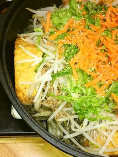 お肉に塩こしょうをしてすき焼き-レシピのメイン写真