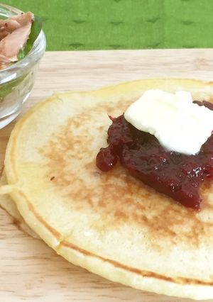 ホットケーキ&リンゴンベリー-レシピのメイン写真