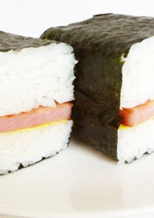 缶で型取り ハワイアンスパムおむすび-レシピのメイン写真
