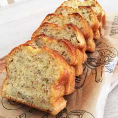 รูปของ 焼くまで10分！簡単あっさりバナナケーキ