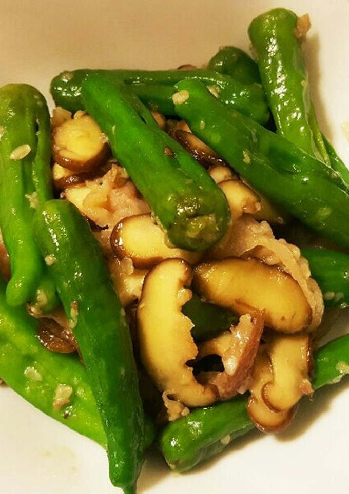 超簡単！ししとうと椎茸と豚肉の塩麹炒め-レシピのメイン写真