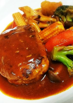 野菜も一緒にたっぷり❤煮込みハンバーグ❤-レシピのメイン写真