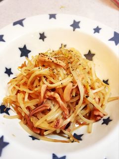 お酒のつまみ♡いかの塩辛ともやしの炒め物-レシピのメイン写真