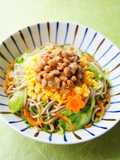 ✿春キャベツ入～ぶっかけ納豆卵カレー蕎麦