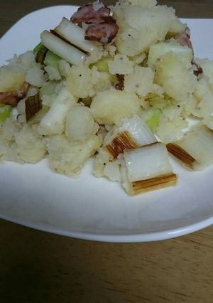 焼きネギとベーコンの和風ポテトサラダ-レシピのメイン写真