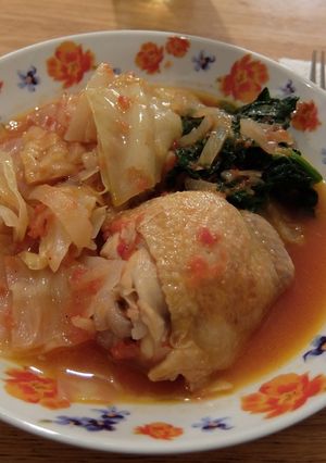 骨つき鳥もも肉とキャベツのトマト煮-レシピのメイン写真