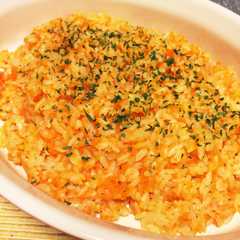 รูปของ ニンジンピラフ☆無洗米・ガス自動炊飯で