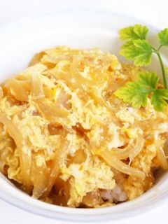 卵とたまねぎで 玉子丼 親子丼風玉玉丼-レシピのメイン写真