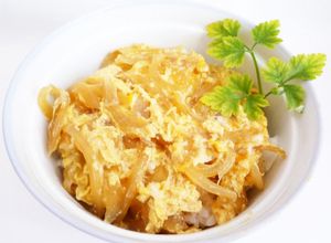 卵とたまねぎで　玉子丼　親子丼風玉玉丼-レシピのメイン写真
