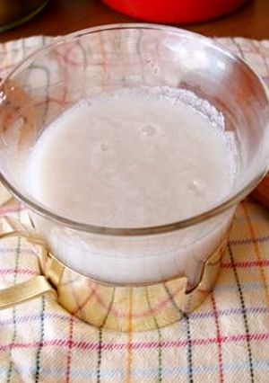 ヨーグルティアで作る、炊いたご飯で甘酒♪-レシピのメイン写真