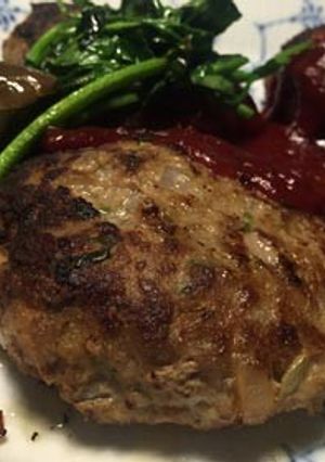 クレソンハンバーグ。クレソン添え-レシピのメイン写真