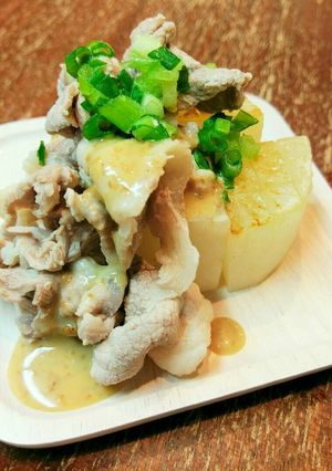 豚しゃぶと大根ステーキ～胡麻ドレ添え～-レシピのメイン写真