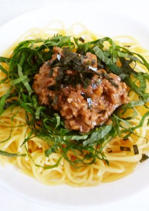 納豆と梅肉と大葉のさっぱりパスタ-レシピのメイン写真
