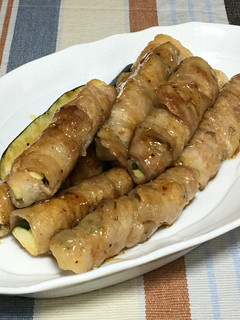 お弁当にも★ズッキーニ豚バラ巻ポン酢炒め-レシピのメイン写真