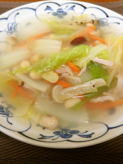 煮込むだけ!白菜と大豆の温かスープ-レシピのメイン写真