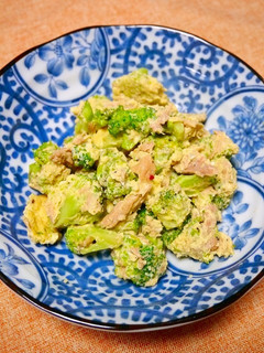 レンジで簡単!ブロッコリーツナエッグ-レシピのメイン写真