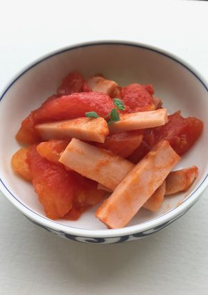 トマトと魚肉ソーセージの炒め物-レシピのメイン写真