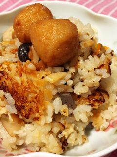 おでんリメイク☆煮汁で炊き込みご飯-レシピのメイン写真