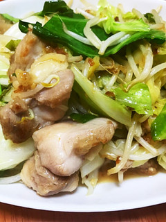 簡単♪柔らかチキンとキャベツ甘辛味噌炒め-レシピのメイン写真