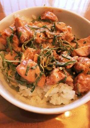 お手軽!唐揚げ丼!うまソースがけ♡-レシピのメイン写真