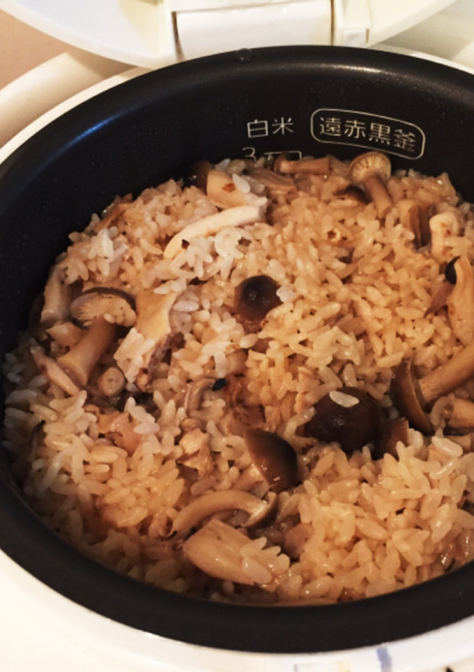 一人暮らしに最適 お手軽炊き込みご飯-レシピのメイン写真