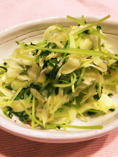 簡単絶品!キャベツたっぷり豆苗炒め-レシピのメイン写真