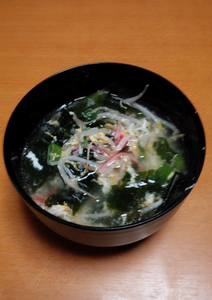 わかめともやしカニカマの中華風スープ-レシピのメイン写真