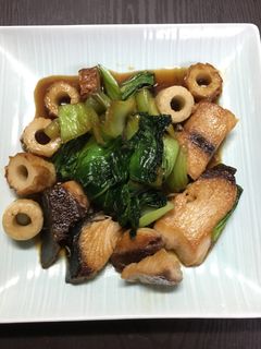 ぶりとチンゲンサイとちくわのすき焼き風煮-レシピのメイン写真