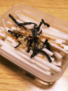 大根の皮のお漬け物-レシピのメイン写真