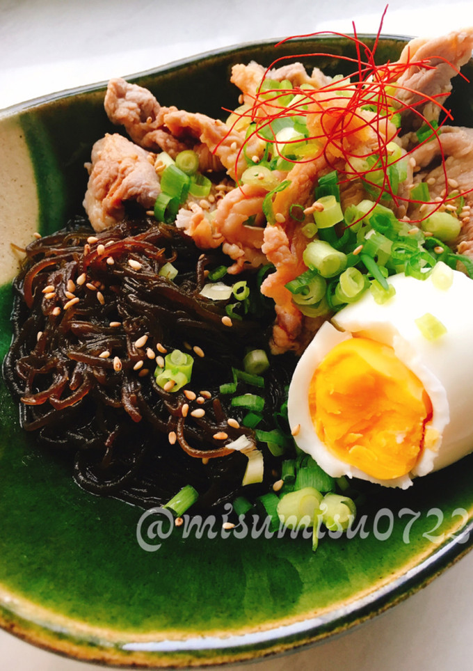 簡単☆茹で豚の生姜醤油和えもずく-レシピのメイン写真