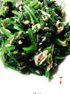 ツナ缶(固形分)と、ほうれん草の和え物-レシピのメイン写真
