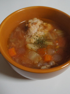 塩麹で鶏手羽元やわらか野菜スープ-レシピのメイン写真