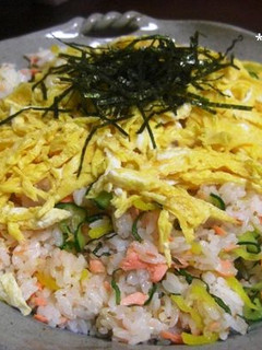 簡単★鮭の混ぜご飯-レシピのメイン写真