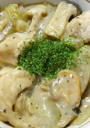 ヘルシー♪鶏ささみとキノコのクリーム煮♡-レシピのメイン写真