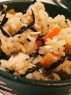簡単!ひじきの炊き込みご飯-レシピのメイン写真