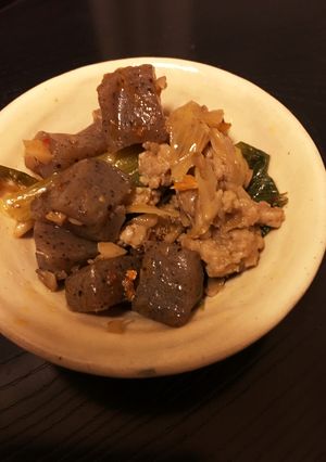 こんにゃくのピリ辛鶏そぼろ-レシピのメイン写真