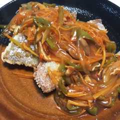 รูปของ カレイの唐揚げ甘酢あんかけ