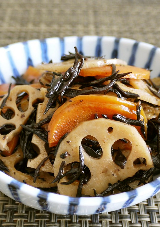 簡単♪蓮根が主役！ひじきの煮物-レシピのメイン写真