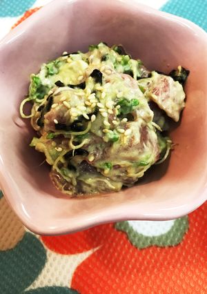 マグロとアボカドの簡単おつまみ♪♪-レシピのメイン写真