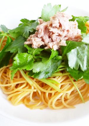 三つ葉とツナの焦がしバター醤油パスタ-レシピのメイン写真