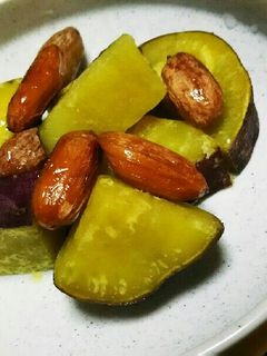 さつまいもと落花生の塩煮-レシピのメイン写真