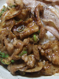 10分で美味しい豚の2色丼-レシピのメイン写真