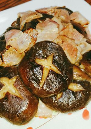 レンジで時短♪椎茸とベーコンのバター炒め-レシピのメイン写真