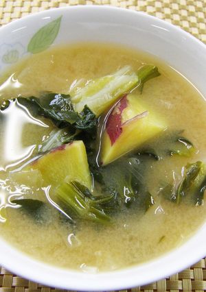 学校給食　地場野菜の味噌汁-レシピのメイン写真