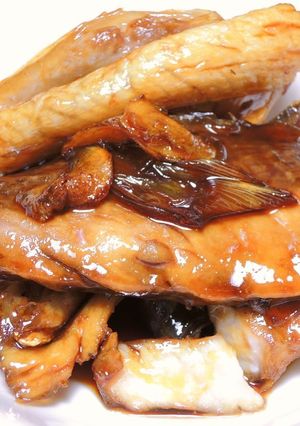 すき焼きのタレで簡単！ 鰤のアラ煮！-レシピのメイン写真