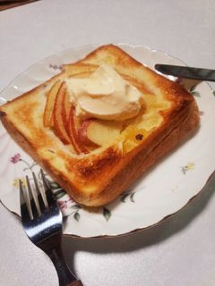 *アップルパイ風トースト*-レシピのメイン写真