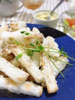 材料4つ♪オーブンでヘルシー 長芋フライ-レシピのメイン写真