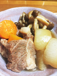 圧力鍋で♪豚ロースと大根の煮物-レシピのメイン写真