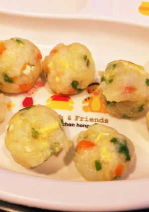 離乳食後期♡チャーハンおにぎり-レシピのメイン写真
